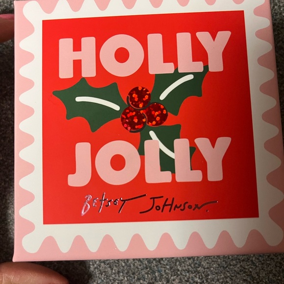 Betsey Johnson earrings - Picture 2 of 2